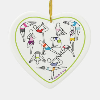Ornamento del corazón de la yoga
