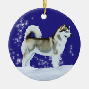 Ornamento del invierno del Malamute de Alaska