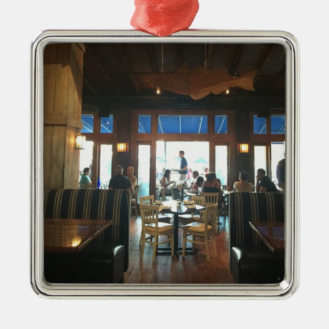 Ornamento del navidad de la costa del agujero de (Frente)