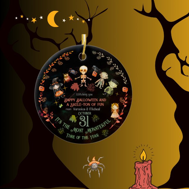 Ornamento feliz de los monstruos de la copa de Hal (Happy Halloween Cute Monsters Ornament)