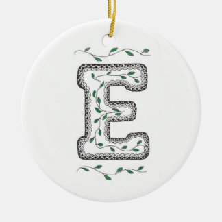 Ornamento inicial del árbol de Navidad