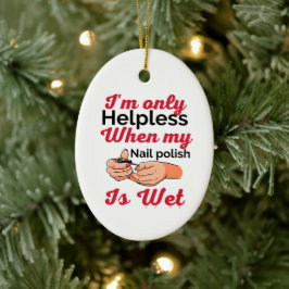 Ornamento metalizado de esmalte de uñas