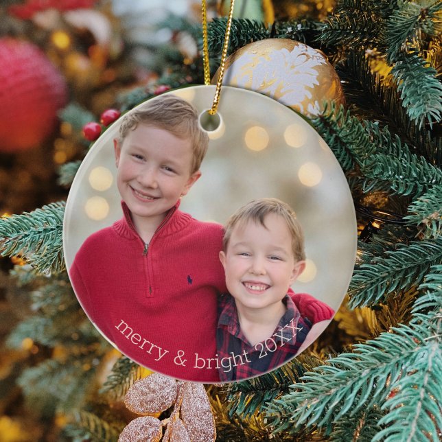 Ornamento Metalizado de Navidades de fotografía de (Classic Siblings "Merry & Bright" Christmas Photo Ornament)