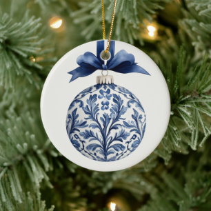Ornamento navideño chino azul y blanco de la Marin