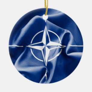 Ornamento navideño de la bandera de la OTAN