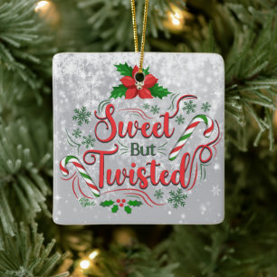 Ornamento navideño dulce pero torcido