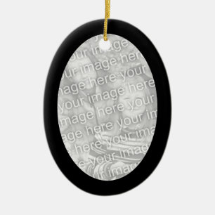 Ornamento oval de marco negro