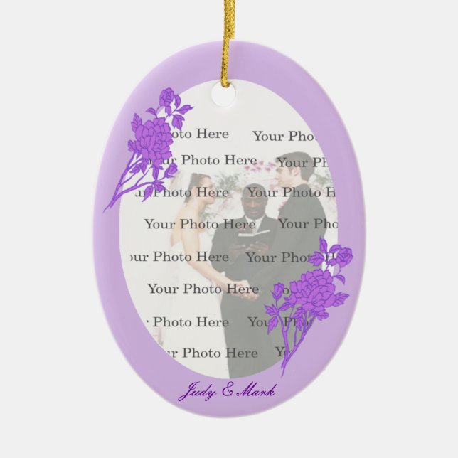 Ornamento oval Personalizado de flores moradas (Frente)