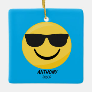Ornamento personalizado emoji demasiado fresca de