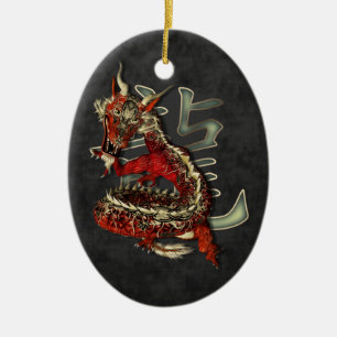 Ornamento rojo chino del óvalo del dragón
