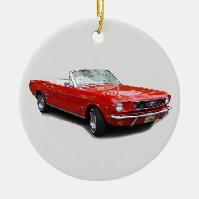 Ornamento rojo convertible de 1966 (Frente)