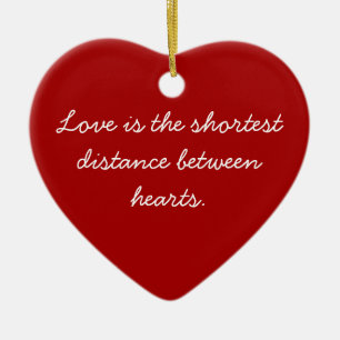 Ornamento rojo del sentimiento del corazón