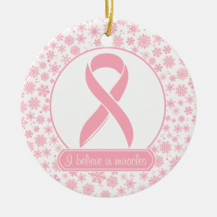 Ornamento rosado del cáncer de pecho del copo de