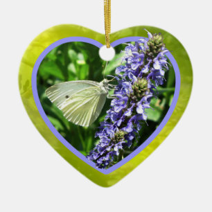 Ornamento único del corazón de mariposa blanca
