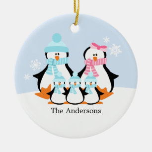 Ornamentos de la familia del pingüino