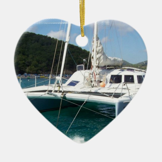 Ornamentos del catamarán (Frente)