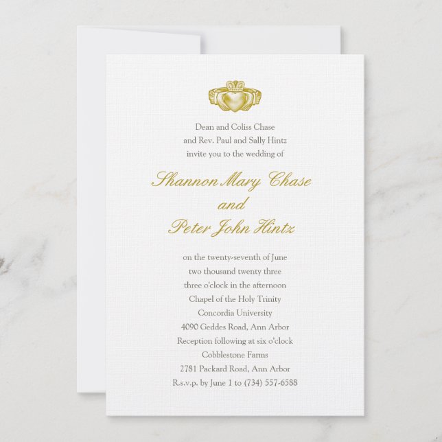 Oro de la invitación al anillo Claddagh irlandés (Anverso)