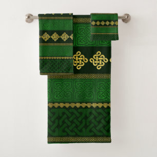 Oro decorativo del nudo céltico y modelo verde