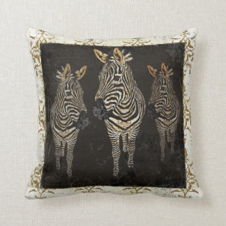 Oro del vintage y almohadas blancas de MoJo de las