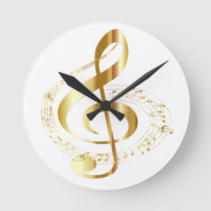 Oro Gclef en el reloj de pared blanco