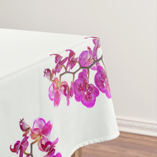 Orquídeas en manteles de fondo claro (In Situ)