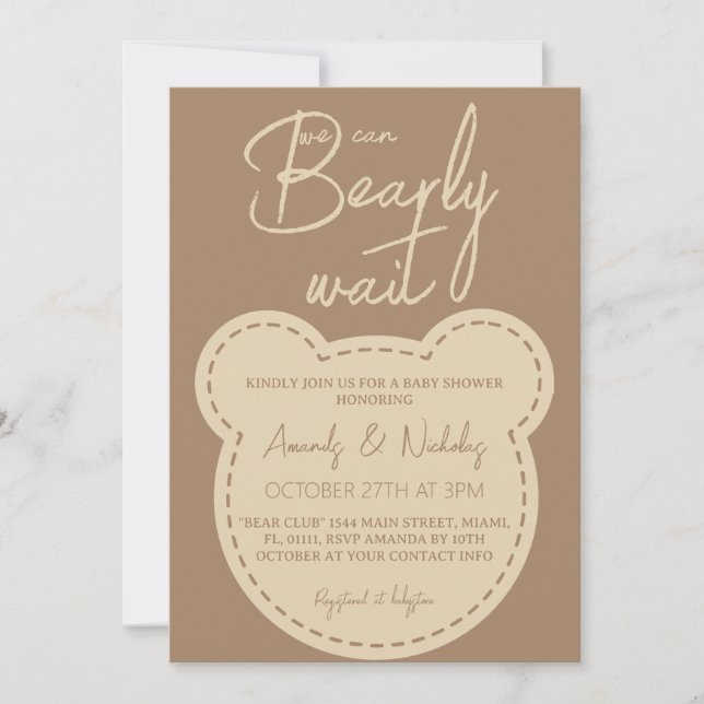 Oso Apenas Espera Invitación de Baby Shower Marrón (Anverso)