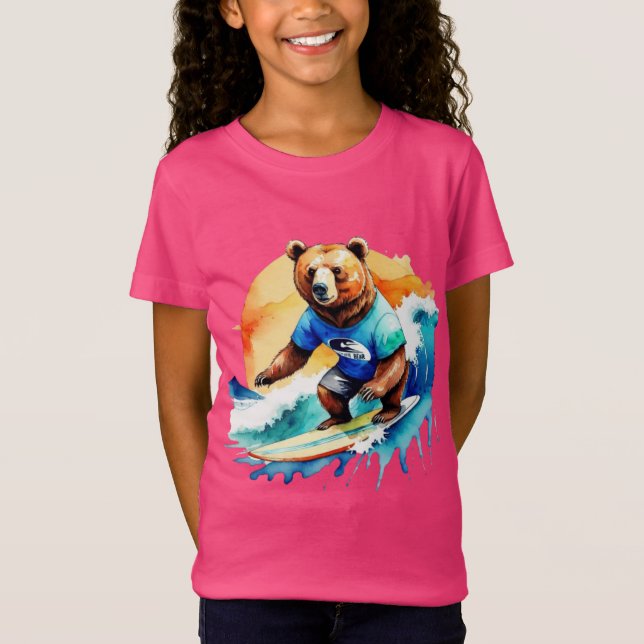 Oso gracioso surfeando en camiseta (Anverso)