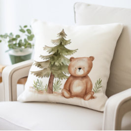 Oso lindo con almohada de árbol de pino, animal de
