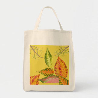 Otoño artístico en una bolsa de supermercado