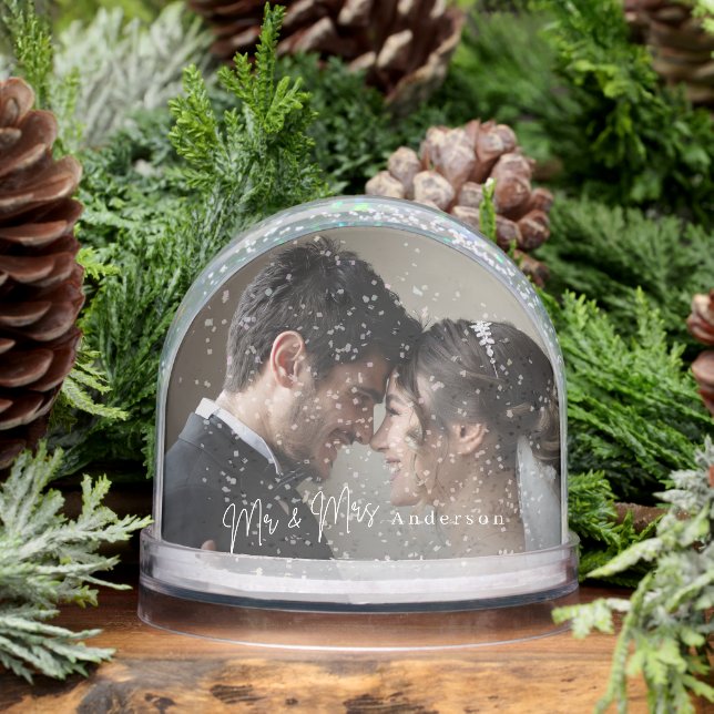 Our First Christmas Mr & Mrs Newlywed Photo (Invierno)