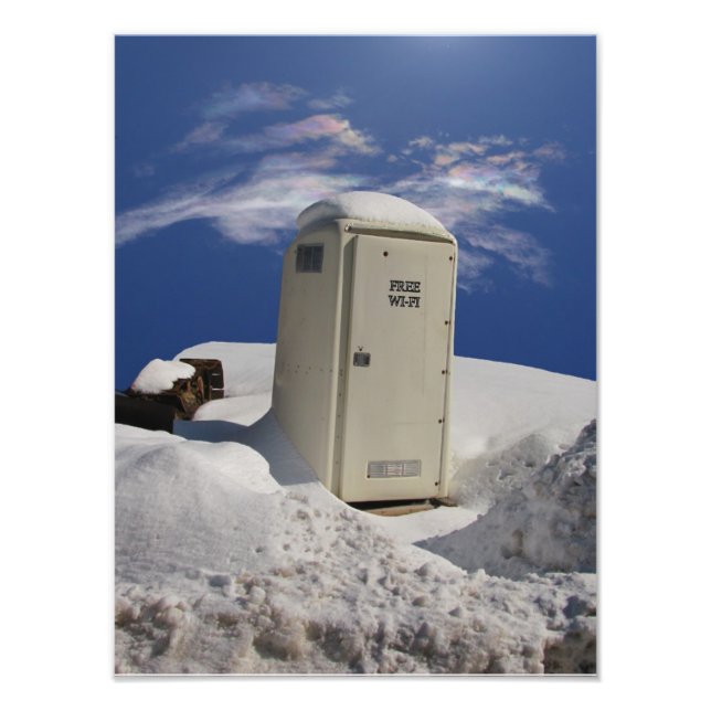 OutHouse WiFi ~ Foto (Frente)
