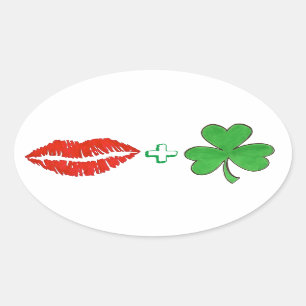 Ovalada Kiss Me soy irlandés Lips Shamrock Clover Pegatina