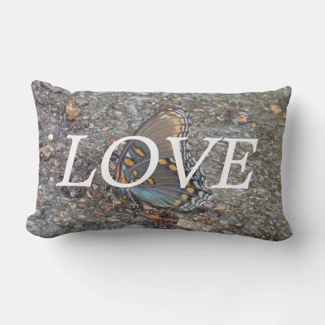 OVE, mariposa azul sobre guijarros almohada de ins (Anverso)