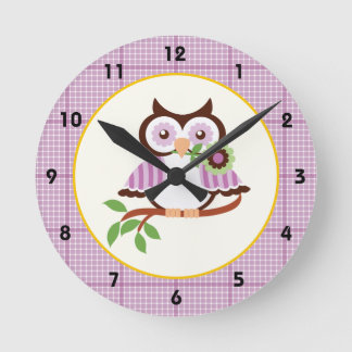 Oveja primaveral con reloj de pared de borde de pl