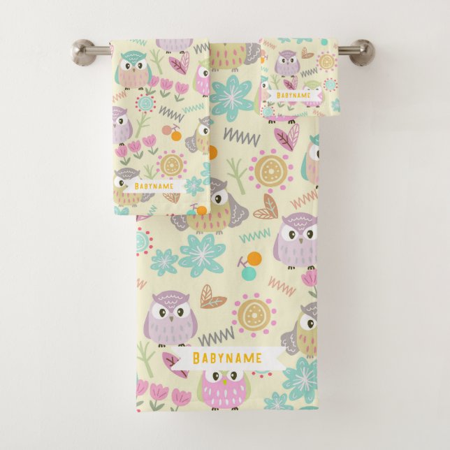 Owl Pastel Yellow (In situ)