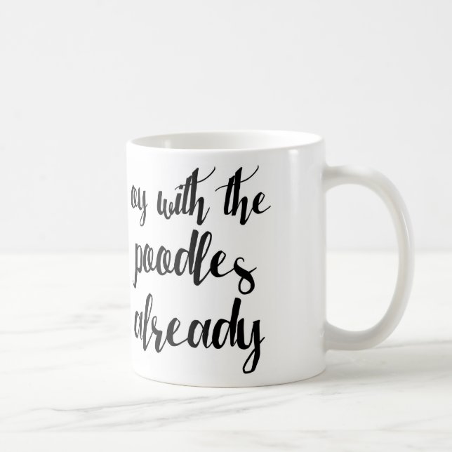 Oy con la taza de los caniches (Derecha)