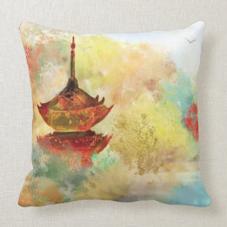 Pagoda en la almohada del personalizado del bosque