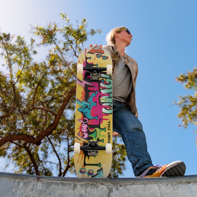 Paint Fall 8h Skateboard (Exterior 1)