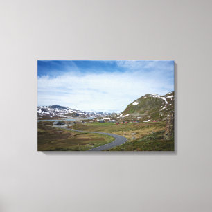 Paisaje de la montaña en la impresión de la lona