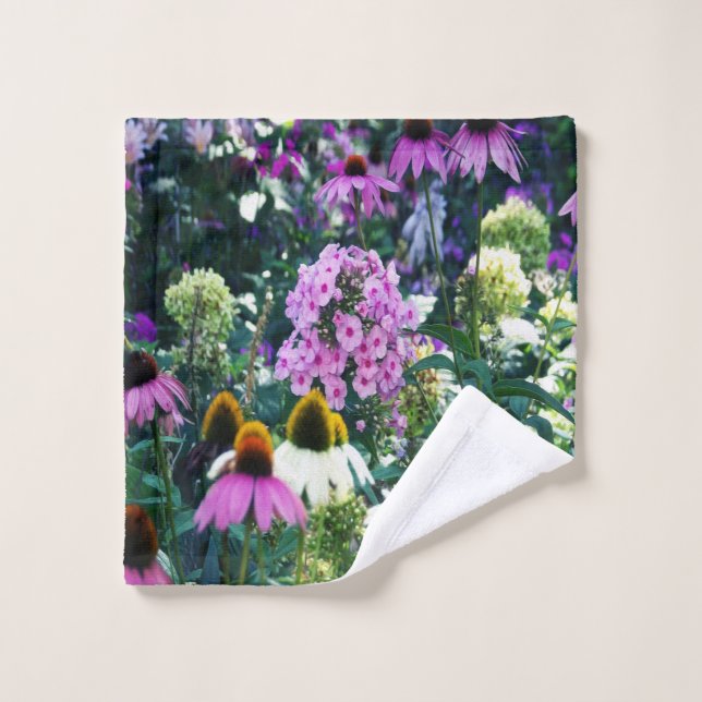 Paisaje de Pink Garden Phlox con flores de cono (Toallita)