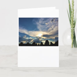 Paisaje nublado, tarjeta