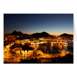 Paisaje urbano de Cabo San Lucas en la puesta del