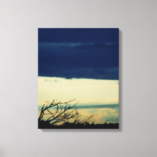 Paisajes de nubes en lienzo envueltos