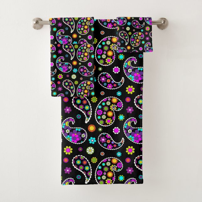 Paisley Retro Moderno (In situ)