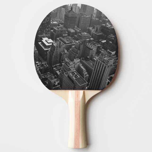 Pala De Ping Pong 2 de mayo de 1961:  Chrysler que construye en (Anverso)