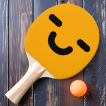 Cara Sonriente Complacida Remo de Ping Pong Naranj