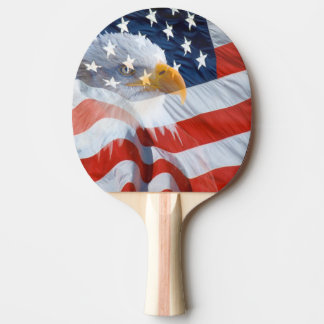 Pala De Ping Pong Eagle calvo patriótico sobre la bandera americana