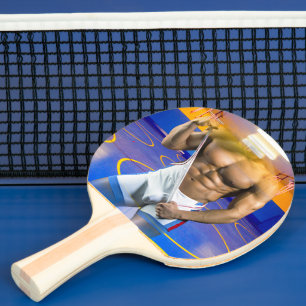 Pala De Ping Pong El hombre musculoso de SlipperyJoe engrosó un tren
