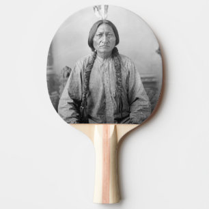 Pala De Ping Pong Líder lakota sacudiendo a indígenas norteamericano
