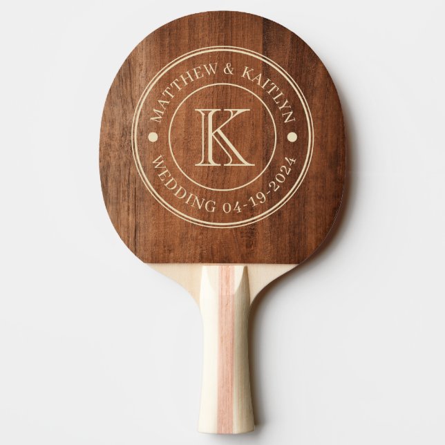 Pala De Ping Pong Monograma de Boda de Madera de Nogal Rústico (Reverso)